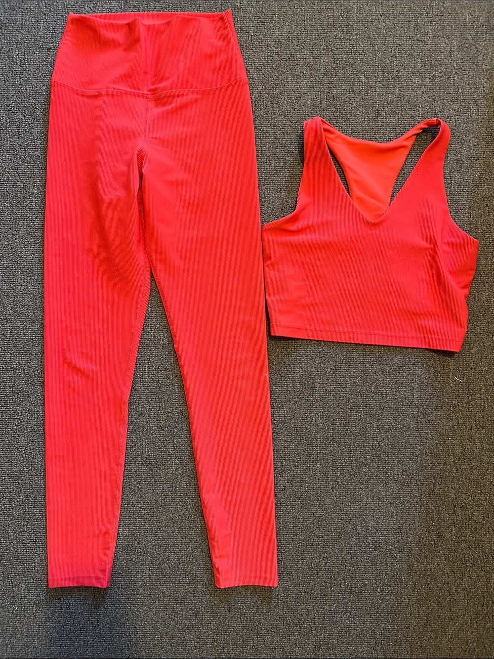 Beach riot work out set High-Waist Leggings & V-Neck Sports Bra Set